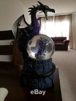 Disney Store Limited Edition Disney Villains Maleficent snow globe new