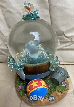 Disney Store Snow Globe Dumbo Takes A Bath In Box Vintage Rare