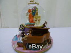 Disney The Aristocats Everybody Wants To Be A Cat Collectible Musical Snow Globe