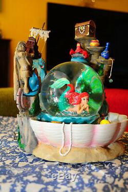 Disney The Little Mermaid Ariel Snow Globe Musical Snowglobe Fountain Figurine