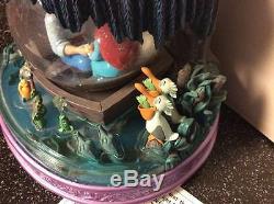 Disney The Little Mermaid Kiss The Girl Snowglobe With Artist Notes And Box