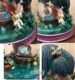 Disney The Little Mermaid Kiss the girl SNOW GLOBE READ! WATER IS DUSTY