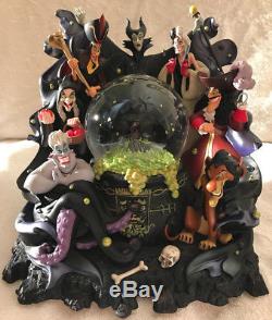 Disney Theme Park Villains Musical Lighted Snow Globe Works Great Excellent Cond