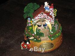 Disney Three Little Pigs 75th Anniversary Musical Snow Globe with box