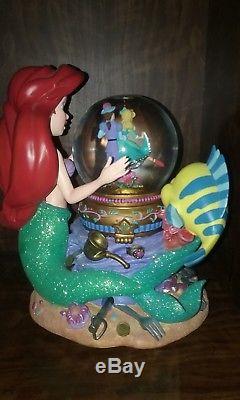 Disney Under The Sea Little Mermaid Ariel Musical Snowglobe Water Snow Globe