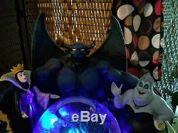 Disney Villains Musical Lighted Snowglobe Mint! Lights up and music box plays