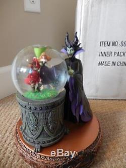 Disney Villains (RARE) Rotating Musical Snow Globe Statue Maleficent #96289