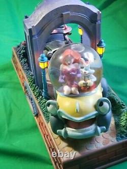 Disney Who Framed Roger Rabbit Snow Globe Lights Up & Moves Excellent Condition