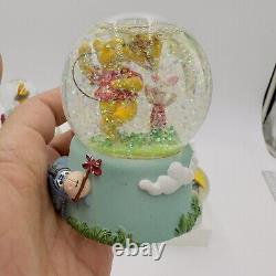 Disney Winnie the Pooh Snow Globe- Vintage 1990's Months Of The Year