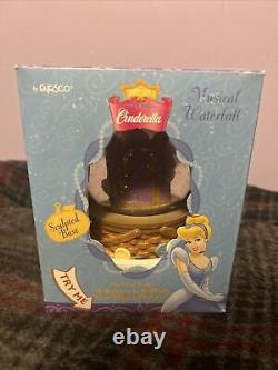 Disney cinderella musical snow globe A Dream Is A Wish Your Heart Makes