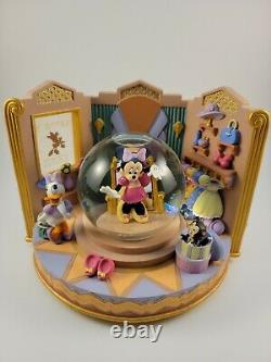Disney minnie's bou-tique with minnie, daisy & amp snow globe