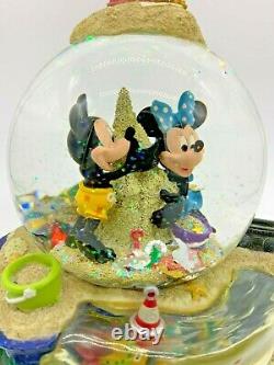 Disney's Mickey Minnie Mouse By The Beautiful Sea Beach Musical Snow Globe RARE