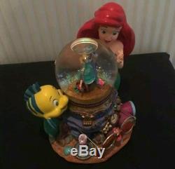 Disney's The Little Mermaid Ariel Under The Sea Musical Snow Globe-RARE & MINT