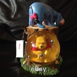 Disney's WINNIE The Pooh STUCK IN THE HUNNY Musical Snowglobe