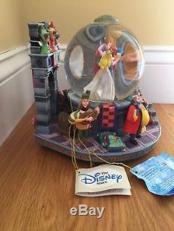 Disneys Sleeping Beauty Once Upon A Dream Musical & Lighted Snow Globe