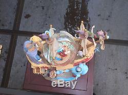 Extremely Rare! Walt Disney Characters Boat Big Figurine Snowglobe Statue