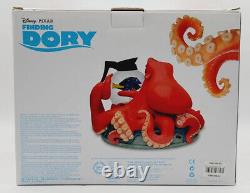 Finding Dory Hank The Octopus Snow Globe Pixar Disney Store Retired, New in Box