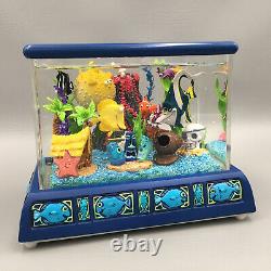 Finding Nemo Snow Globe Music Box Aquarium Retired Disney Store EXCELLENT