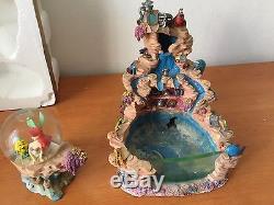 LA SIRENETTA SNOWGLOBE con fontana The Little Mermaid Disney's store 2000