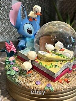 LE Disney's Lilo & Stitch with Ducklings Musical Snow globe