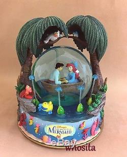 MLM Disney's Little Mermaid Ariel Kiss the Girl Snow Globe Snowglobe Figurine