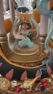 New Disney Aladdin princess Jasmine hourglass snow globe lights up