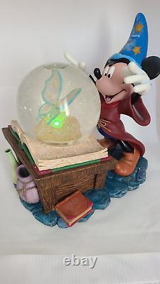 New Disney Snow globe with MUSIC and LIGHT MICKEY-FANTASIA with BUTTERFLY RARE