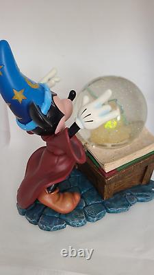 New Disney Snow globe with MUSIC and LIGHT MICKEY-FANTASIA with BUTTERFLY RARE