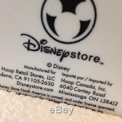 New Disney Store 101 Dalmatians Large Snow Globe Musical & LIghts Up Large
