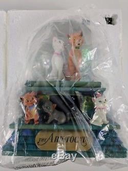 New in Box Disney The Aristocats Musical Snow Globe Lights Up