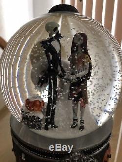 Nightmare Before Christmas Jack And Sally Musical Snowglobe Disney Tim Burton
