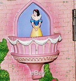 Princess Castle Staircase Snow globe Disney Cinderella Snow White, Belle, Aurora