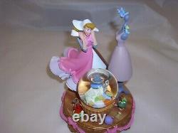 RARE Cinderella A Lovely Dress for Cinderelly Snow Globe 2009 Disney Store