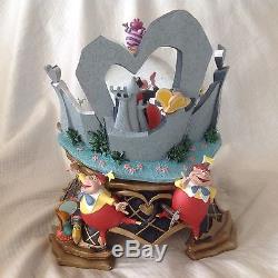 RARE Disney Alice in Wonderland QUEEN OF HEARTS Musical SnowGlobe-MIB