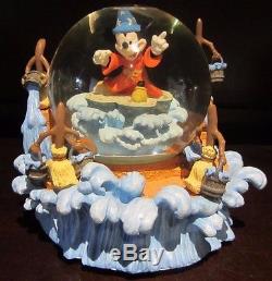 RARE Disney Fantasia Sorcerer Mickey Mouse Bucket Brigade Snowglobe Music Box