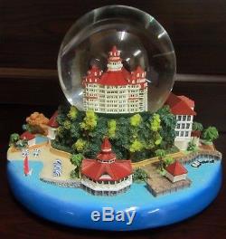 RARE Disney Grand Floridian Resort and Spa Snowglobe Glass Dome Figure Display
