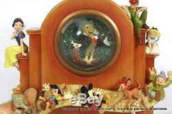 RARE Disney Jiminy Cricket OLD FASHION RADIO Musical Blower Lite Up Snowglobe