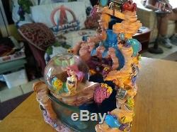 RARE Disney Little Mermaid Ariel and Friends Snow Globe Water Fountain RETIRED