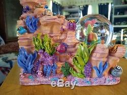 RARE Disney Little Mermaid Ariel and Friends Snow Globe Water Fountain RETIRED