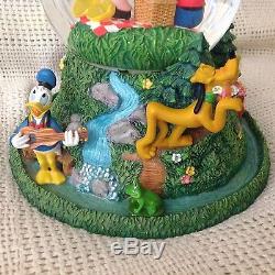 RARE Disney Mickey Mouse & Friends PICNIC DAY Musical Snow Globe