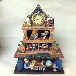 RARE Disney Pinocchio STORY OF MY LIFE Clock Musical Diorama Figurines- HTF-MIB