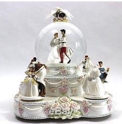 Rare 2007 Disney Snow Music Animated Globe Princess Wedding Cake Retired