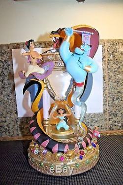 Rare Disney Aladdin Hourglass Musical Lighted Snow Globe Jasmine Jafar The Genie