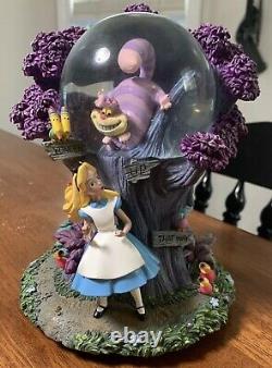 Rare Disney Alice in Wonderland I'm Late Cheshire Cat Light Up Snow Globe