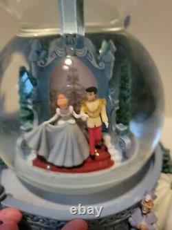 Rare Disney Cinderella Double Snow Globe music box beautiful