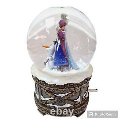Rare Disney Frozen Musical Snow Globe Store Parks Exclusive Olaf Anna Elsa