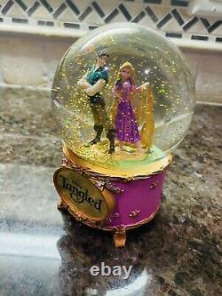 Rare Disney Tangled Rapunzel and Flynn Ryder Snow Globe