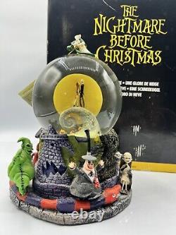 Rare Disney The Nightmare Before Christmas This Is Halloween Snow Globe 1993