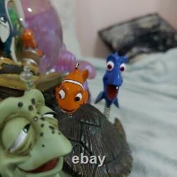 Rare Exclusive Disney Nemo Snow Globe with video