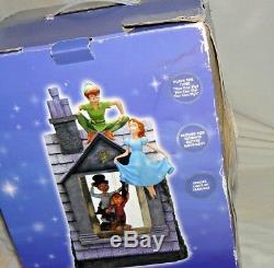 Rare Large Disney Store Peter Pan Wendy You Can Fly! Snow Globe Mib Unused